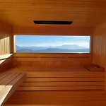 1111 With Sauna & Hot Tub Lägenhet