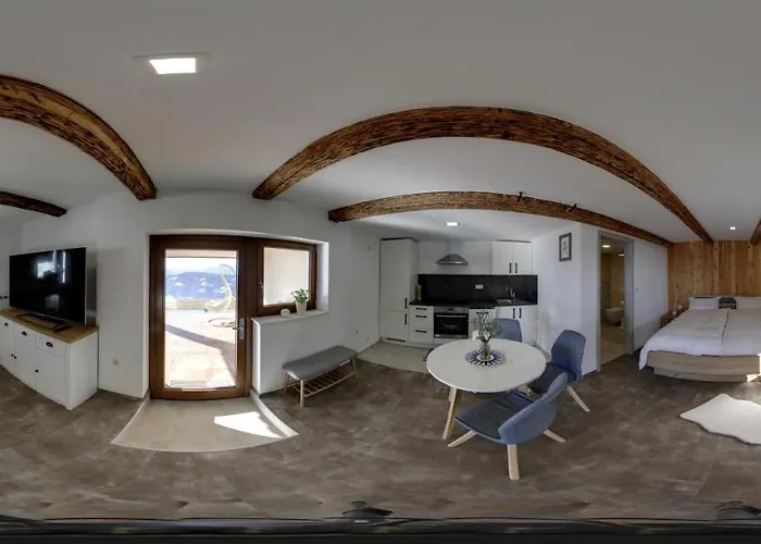 Διαμέρισμα 1111 With Sauna & Hot Tub *